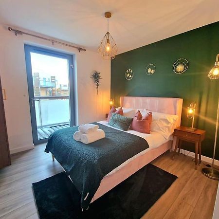 Luxury Station Apartment By Payman Club Кембридж Экстерьер фото